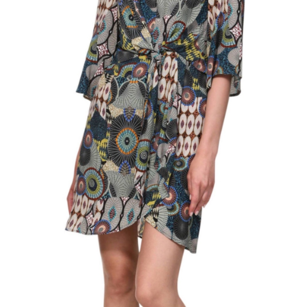 Desigual tejido europeo Dress with Geometric print, psychedelic, adorable NWT